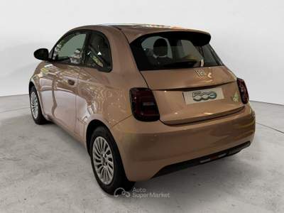Fiat 500 500e Berlina 42 kWh Lilla usata MELEGNANO