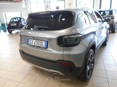 Jeep Avenger auto km0 Grigio usata Novara