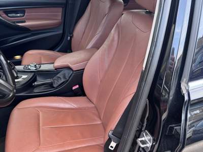 BMW Serie 3 320d 320 320d Touring Luxury Nero usata MOLFETTA
