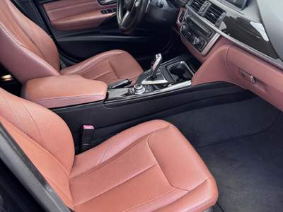 BMW Serie 3 320d 320 320d Touring Luxury Nero usata MOLFETTA