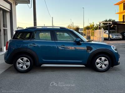 MINI Clubman Mini Cooper D Business Countryman Aut. Blu/Azzurro usata Barrafranca