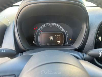 Toyota Aygo X my24 5 porte ACTIVE 1,0 VVT-i 5 marce Manuale Bianco usata Novi Ligure