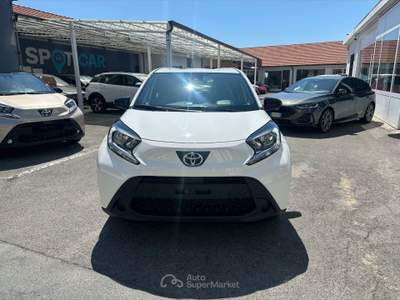 Toyota Aygo X my24 5 porte ACTIVE 1,0 VVT-i 5 marce Manuale Bianco usata Novi Ligure