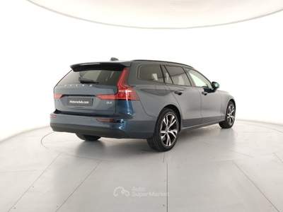 Volvo V60 B4 automatico Core - Pronta Consegna Blu/Azzurro usata Modena