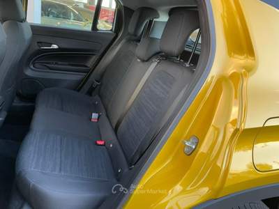 Jeep Avenger 1.2 Turbo 100 CV MHEV Longitude Giallo usata Scandiano