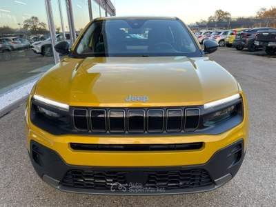 Jeep Avenger 1.2 Turbo 100 CV MHEV Longitude Giallo usata Scandiano