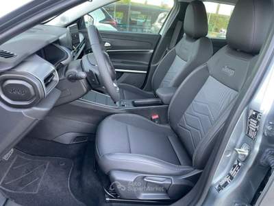Jeep Avenger 1.2 Turbo 100 CV MHEV Altitude Grigio usata Scandiano