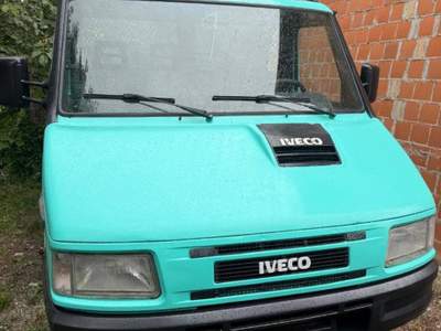 Iveco Daily  iveco daily 35-10 ribaltabile  Verde usata Tizzano Val Parma
