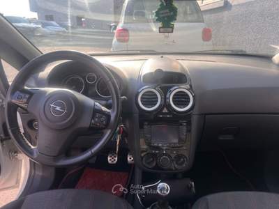 Opel Corsa lo vendo perche ho altro Bianco usata Rovato