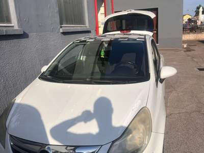 Opel Corsa lo vendo perche ho altro Bianco usata Rovato