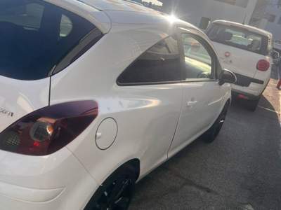 Opel Corsa lo vendo perche ho altro Bianco usata Rovato