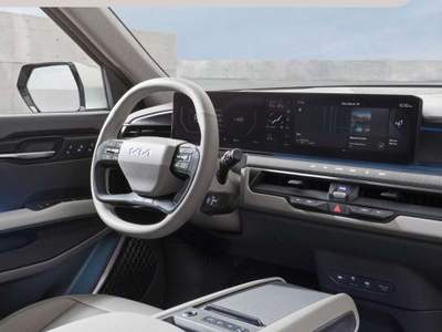 Kia EV9 Dual Motor 99,8 kWh AWD GT Argento usata Pieve di Cento