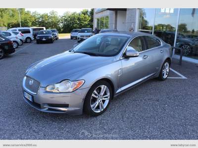 Jaguar XF XF 2.7D V6 Premium Luxury SOLO PER COMMERCIANTI Grigio usata San Paolo