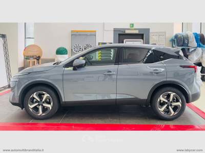 Nissan Qashqai Qashqai MHEV 140 CV Tekna Grigio usata Venezia