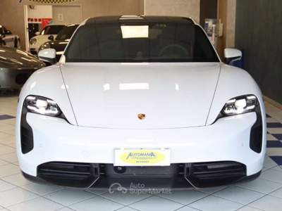 Porsche Taycan GTS Sport Turismo VENDITA / NOLEGGIO A BREVE E LUN Bianco usata Besozzo