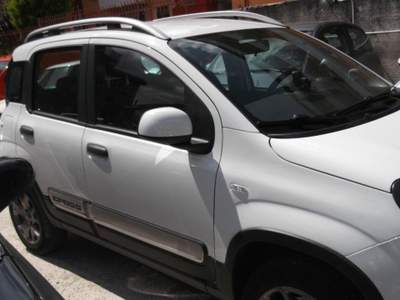 Fiat Panda 0.9 TwinAir Turbo S&S 4x4 Bianco usata Monteforte Irpino
