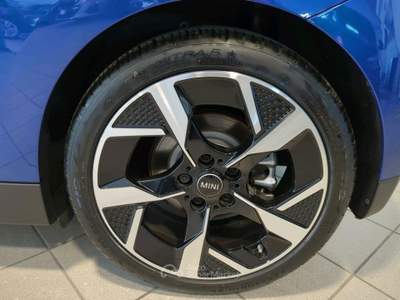 MINI Clubman All-Electric E Favoured Blu/Azzurro usata Brescia