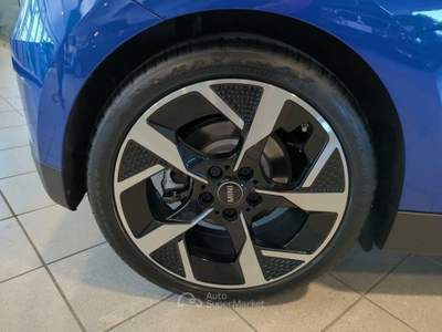 MINI Clubman All-Electric E Favoured Blu/Azzurro usata Brescia