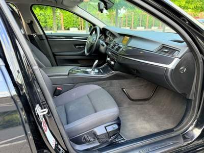BMW Serie 5 520d Touring Motore rifatto 70.000km Nero usata Marostica