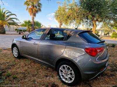 Alfa Romeo Giulietta Giulietta 1.6 JTDm TCT 120 CV Grigio usata Latiano