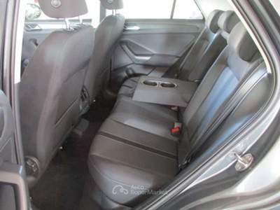 Volkswagen T-Roc 2.0 tdi Life 150cv dsg - KM ZERO Grigio usata Fossano