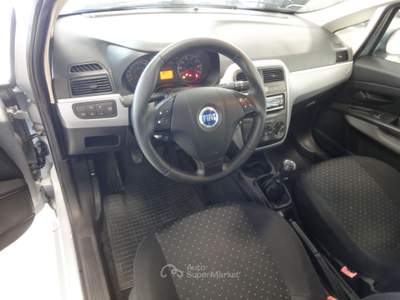 Fiat Grande Punto FIAT GRANDE PUNTO 1.2 bz 65cv 5p Euro 4 Argento usata MANDATORICCIO
