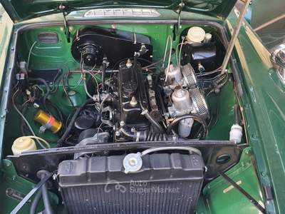 MGB GT coupé Verde usata CASALPUSTERLENGO