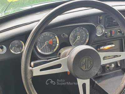 MGB GT coupé Verde usata CASALPUSTERLENGO