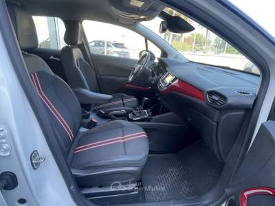 Opel Crossland Crossland 1.5 ECOTEC D 110 CV Start&Stop GS Line Bianco usata MONOPOLI
