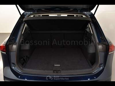 Volkswagen Tiguan 2.0 tdi scr 150cv life dsg Blu/Azzurro usata Cremona