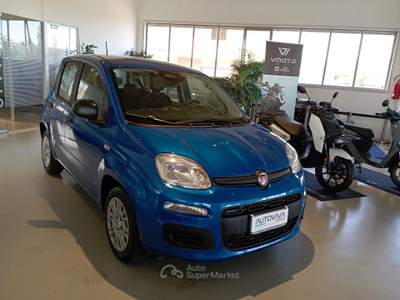 Fiat Panda 1.0 FireFly S&S Hybrid MY25 con Pack City Blu/Azzurro usata Riva presso Chieri