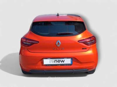 Renault Clio Full Hybrid E-Tech 140 CV 5 porte Zen Arancione usata Pisa