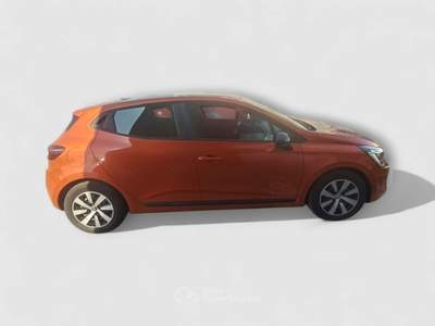 Renault Clio Full Hybrid E-Tech 140 CV 5 porte Zen Arancione usata Pisa
