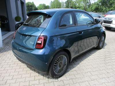 Fiat 500 Camera/Pack Comfort/Navi Verde usata Mogliano Veneto