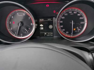 Suzuki Swift IBRIDA - GPL Rosso usata Grottammare