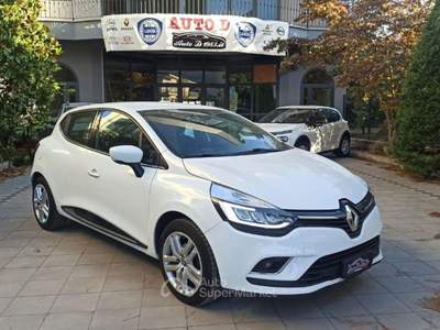 Renault Clio 1.5 dCi 8V 75 CV S&S 5p. Live Bianco usata Castrovillari