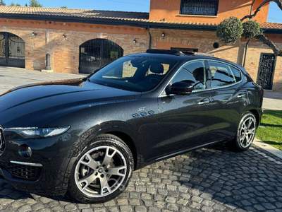 Maserati Levante 2.0mhev GT330cv NO VINCOLO FINANZ Nero usata Sant'Angelo Romano