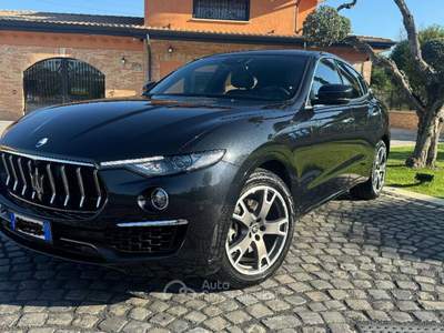 Maserati Levante 2.0mhev GT330cv NO VINCOLO FINANZ Nero usata Sant'Angelo Romano