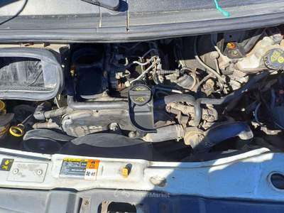 Ford Transit/Tourneo/Bus Mezzo incidentato, motore, cambio,radiatore sono aposto! usata Santa Giuletta