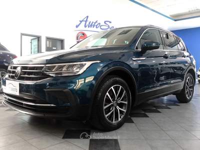 Volkswagen Tiguan 2.0 TDI 150 CV DSG LIFE Blu/Azzurro usata Carlentini