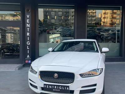 Jaguar XE  2.0 D Turbo aut. Prestige Bus. Ed. usata Taranto