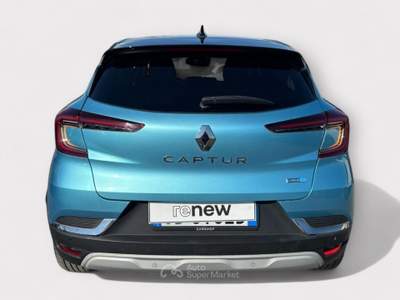 Renault Captur Plug-in Hybrid E-Tech 160 CV Intens Blu/Azzurro usata Pisa
