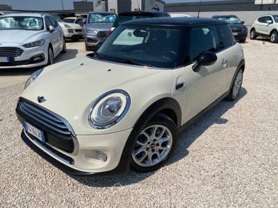 MINI 1.5 Cooper D Hype 5 1.5 One D (F56) Boost DIESEL,IVA ESPOSTA,NEOPATENTATI,UNICO PROPRIETARIO, Bianco usata Corato