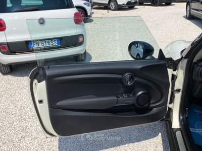 MINI 1.5 Cooper D Hype 5 1.5 One D (F56) Boost DIESEL,IVA ESPOSTA,NEOPATENTATI,UNICO PROPRIETARIO, Bianco usata Corato