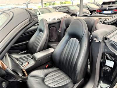 Jaguar XK 4.0i V8 Convertibile Nero usata Castellaneta