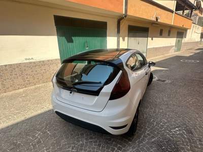 Ford Fiesta Ford fiesta titanium allestimento ST Bianco usata Portico di Caserta