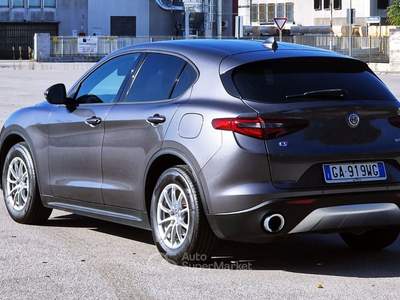 Alfa Romeo Stelvio Alfa Romeo STELVIO 2.2 Turbo Diesel 190CV AT8 Q4 Grigio usata Campodarsego