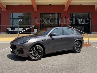 Maserati Grecale Grecale 2.0 mhev Modena 330cv auto Grigio usata Pistoia