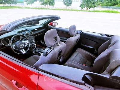 Ford Mustang Ford Mustang 3.7 V6 Cabrio Rosso usata Campodarsego