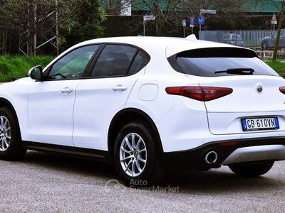 Alfa Romeo Stelvio ALFA ROME STELVIO 2.2 Turbo Diesel 160CV Bianco usata Campodarsego